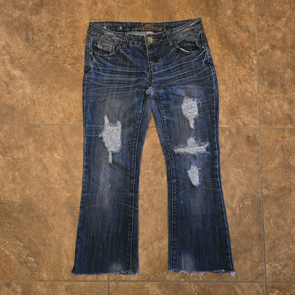 Dark Denim | ALMOST FAMOUS | Cropped Jean